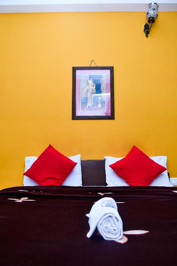 Hotel Bony Sunrise Jaipur Exteriör bild